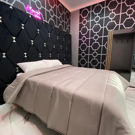 Samm Capodichino Naples