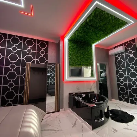 Samm Capodichino Napels